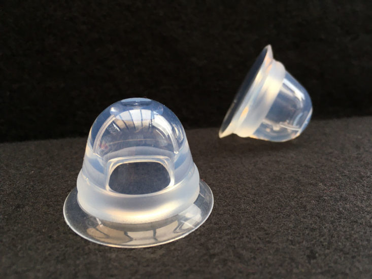 Little suction cups to evert the nipple